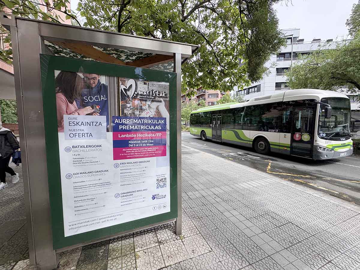publicidadbizkaibus-marquesina-5